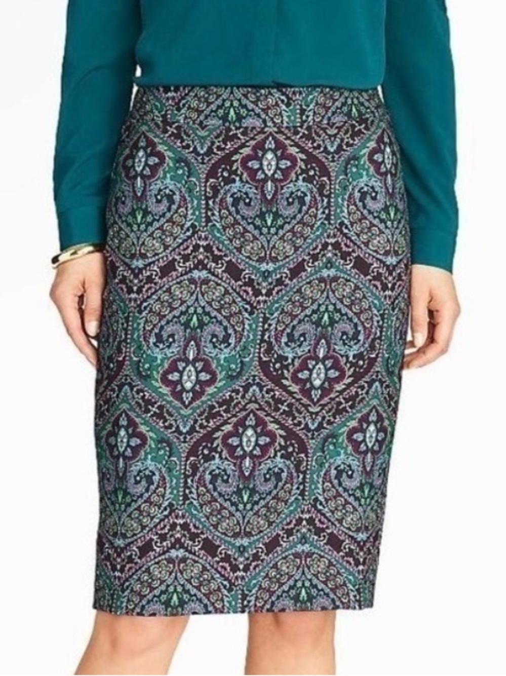 Talbots jewel tone paisley print pencil skirt. Size: 6.